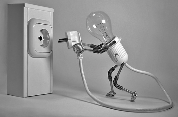 Нужно ли выключать электроприборы из розетки? Нужно ли выключать электроприборы из розетки?