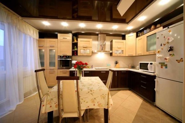 Оформление потолка: самостоятельно разрабатываем дизайн Оформление потолка: самостоятельно разрабатываем дизайн