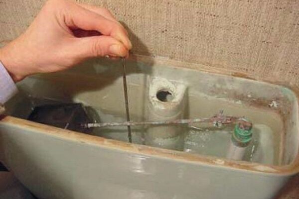 Как провести ремонт унитаза своими руками: разбор распространенных поломок Как провести ремонт унитаза своими руками: разбор распространенных поломок