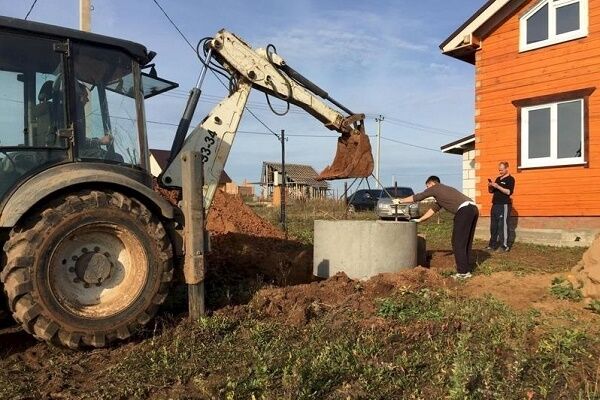 Как сооружается выгребная яма из бетонных колец: схемы + пошаговое руководство Как сооружается выгребная яма из бетонных колец: схемы + пошаговое руководство