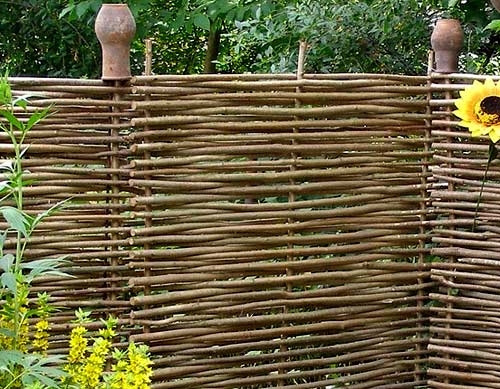 Плетеные заборы Плетеные заборы