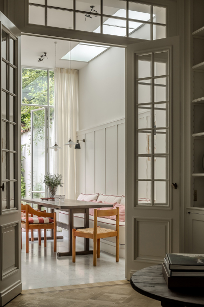 Когда современный дизайн приходит в исторический дом: интерьер в бельгии Когда современный дизайн приходит в исторический дом: интерьер в бельгии