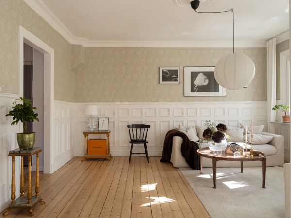 Красивые настенные панели и цветочные обои: уютная квартира в гётеборге Красивые настенные панели и цветочные обои: уютная квартира в гётеборге