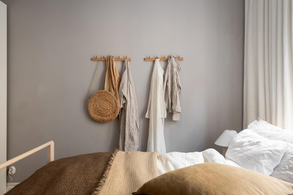 Кремовый интерьер современной скандинавской квартиры (66 кв. М)