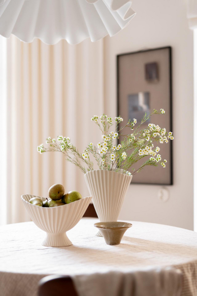 Кремовый интерьер современной скандинавской квартиры (66 кв. М)