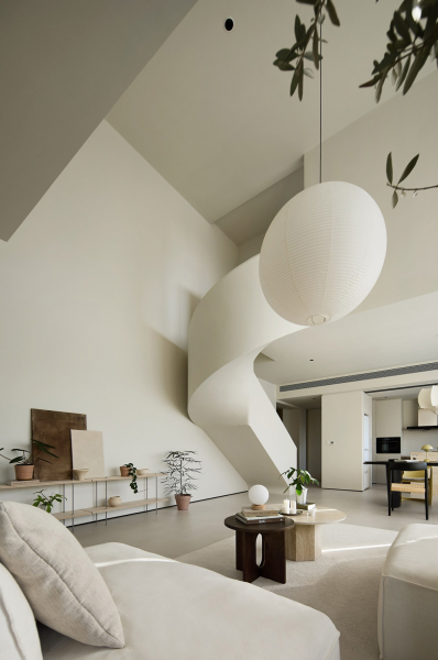 Мягкий современный интерьер вдохновляющего лофта в китае