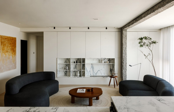 Модный минималистичный интерьер с тёмной мебелью в китае Модный минималистичный интерьер с тёмной мебелью в китае