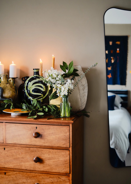 Праздничный интерьер в легендарном комплексе the barbican в лондоне Праздничный интерьер в легендарном комплексе the barbican в лондоне