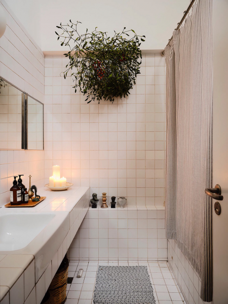 Праздничный интерьер в легендарном комплексе the barbican в лондоне Праздничный интерьер в легендарном комплексе the barbican в лондоне