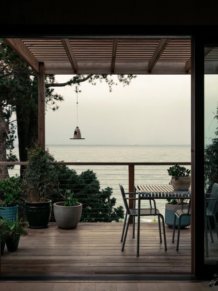 Прекрасная реконструкция старого дома 70х годов у океана в австралии Прекрасная реконструкция старого дома 70х годов у океана в австралии