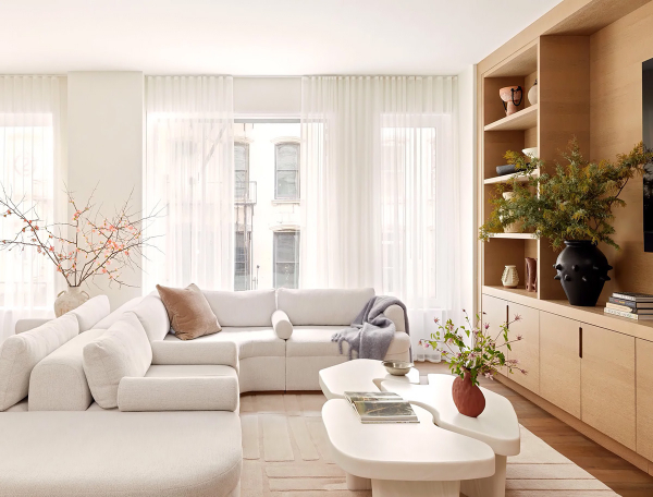 Приятный современный дизайн в молочных тонах: квартира в нью-йорке