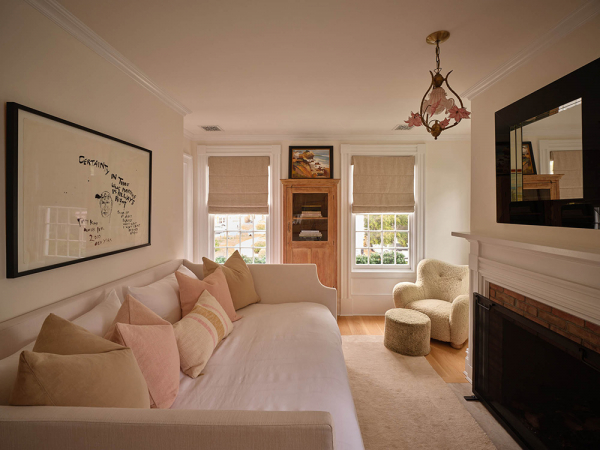 Расслабленная элегантность в интерьерах дома в штате нью-йорк Расслабленная элегантность в интерьерах дома в штате нью-йорк