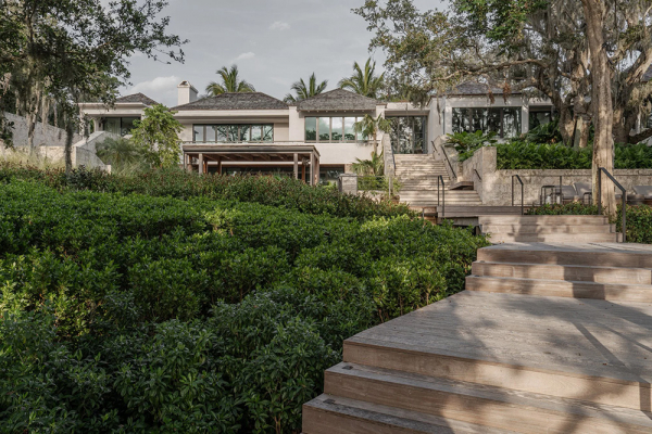 Роскошь натуральных материалов и оттенков в дизайне виллы во флориде Роскошь натуральных материалов и оттенков в дизайне виллы во флориде