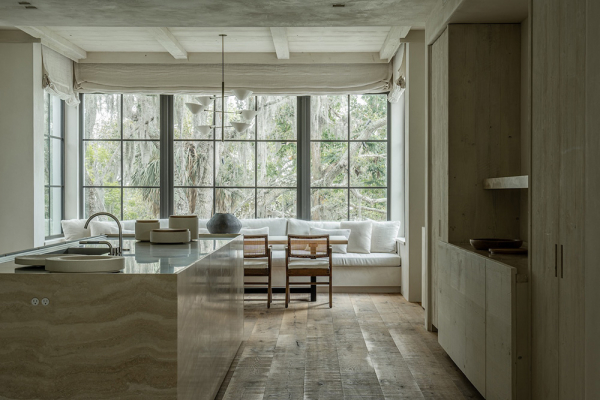 Роскошь натуральных материалов и оттенков в дизайне виллы во флориде Роскошь натуральных материалов и оттенков в дизайне виллы во флориде