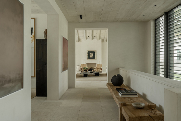 Роскошь натуральных материалов и оттенков в дизайне виллы во флориде Роскошь натуральных материалов и оттенков в дизайне виллы во флориде