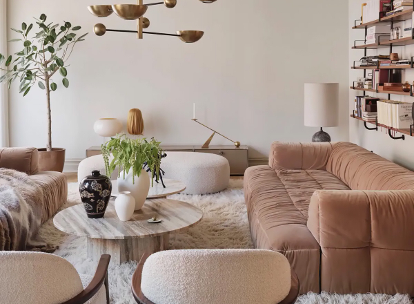 Семья переехала из загородного дома в эту большую и элегантную квартиру в центре гётеборга Семья переехала из загородного дома в эту большую и элегантную квартиру в центре гётеборга