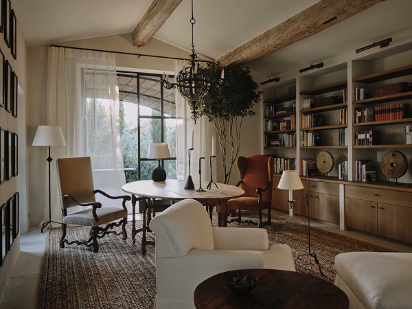 Сплошное вдохновение: утончённые интерьеры восхитительного дома в провансе Сплошное вдохновение: утончённые интерьеры восхитительного дома в провансе