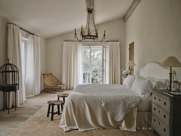 Сплошное вдохновение: утончённые интерьеры восхитительного дома в провансе Сплошное вдохновение: утончённые интерьеры восхитительного дома в провансе