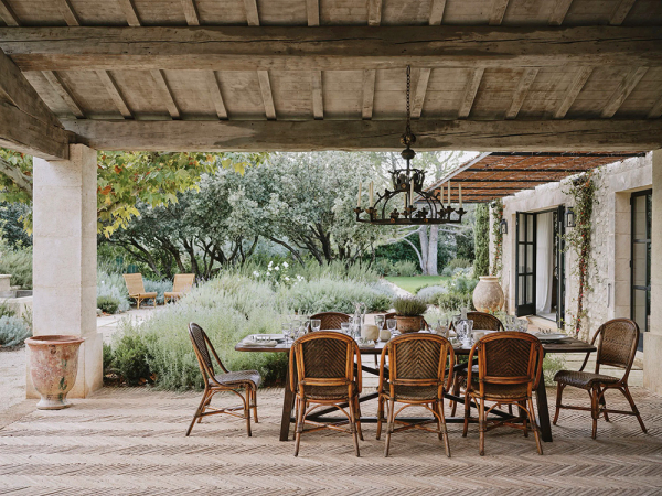 Сплошное вдохновение: утончённые интерьеры восхитительного дома в провансе Сплошное вдохновение: утончённые интерьеры восхитительного дома в провансе