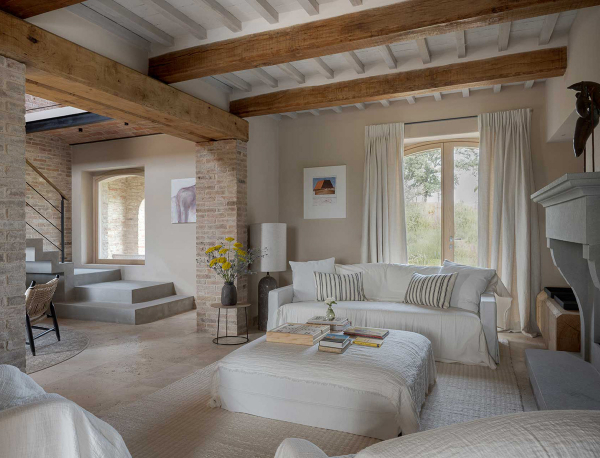 Восхитительная реконструкция старинной виллы в умбрии Восхитительная реконструкция старинной виллы в умбрии