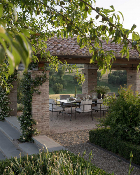 Восхитительная реконструкция старинной виллы в умбрии Восхитительная реконструкция старинной виллы в умбрии