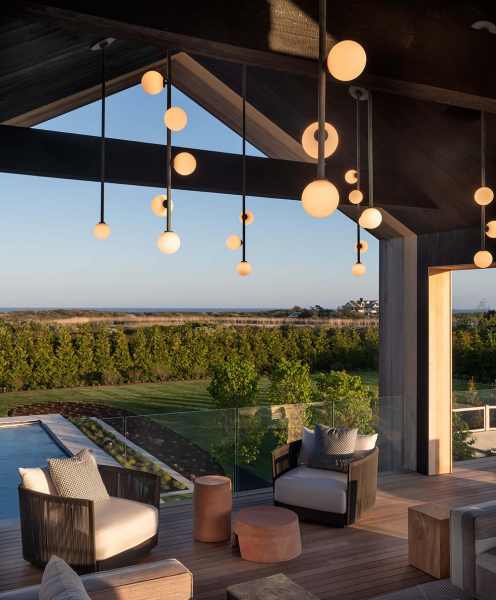 Впечатляющая, но также уютная и располагающая современная резиденция на лонг-айленде Впечатляющая, но также уютная и располагающая современная резиденция на лонг-айленде