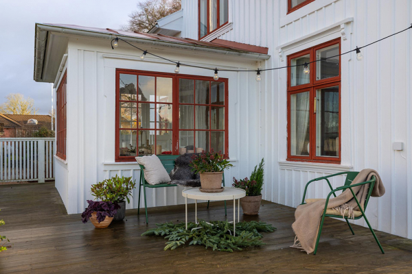 Зеленые интерьеры и нотки зимнего декора: шведская дача 1910 года Зеленые интерьеры и нотки зимнего декора: шведская дача 1910 года